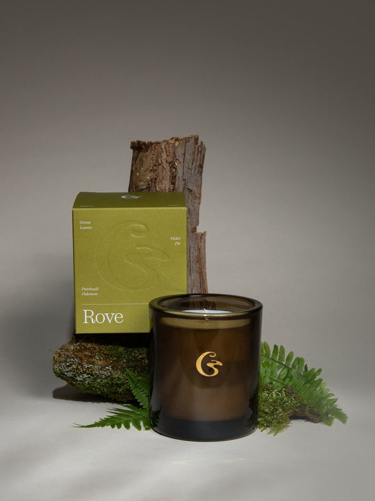 ROVE Scented Candle - Green Leaves and Earthy Woods