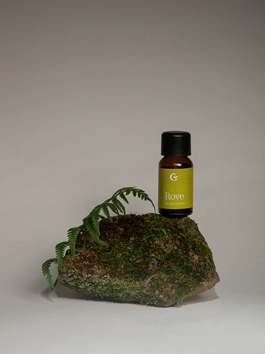 ROVE Oil Blend - Green Leaves, Fir & Oakmoss