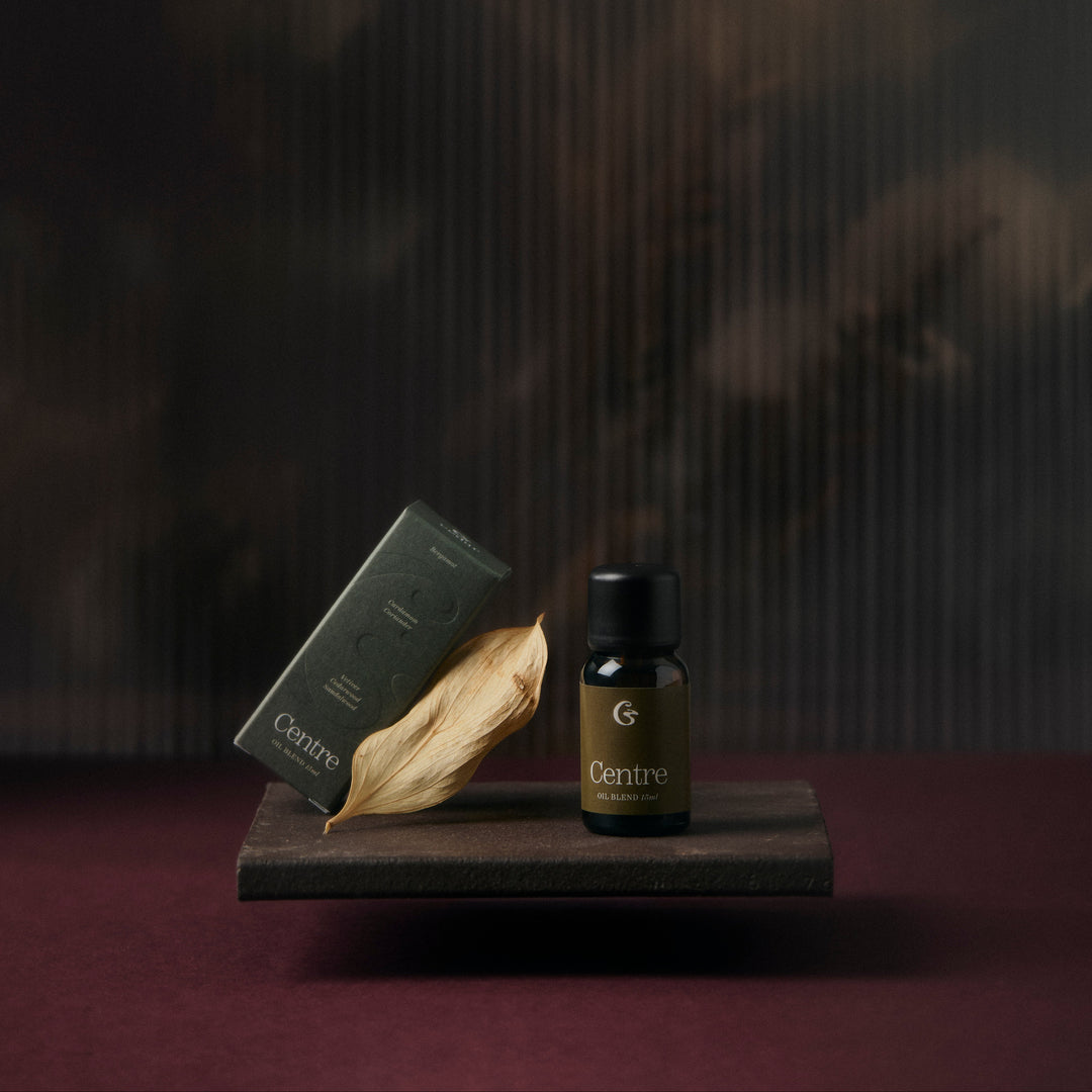 CENTRE Oil Blend (15ml) Cedarwood, Sandalwood and Cardamon