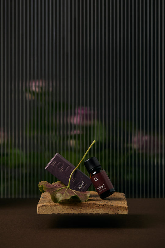 KIND Oil Blend (15ml) - Geranium, Rose, Cardamon and Amber